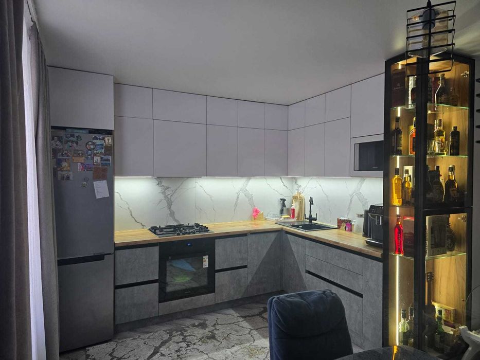 4-комн., 123 кв.м, 8 школа, кирпич