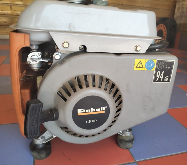 Vând generator de curent pe benzina