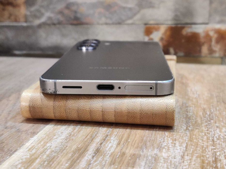 Samsung Galaxy S25 5G Fullbox Neverlocked în garanție Schimb