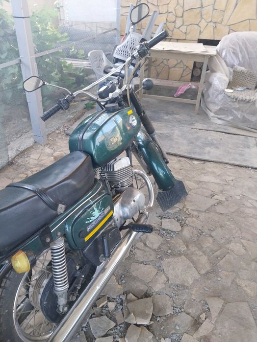 Motocicleta Voshod 3M