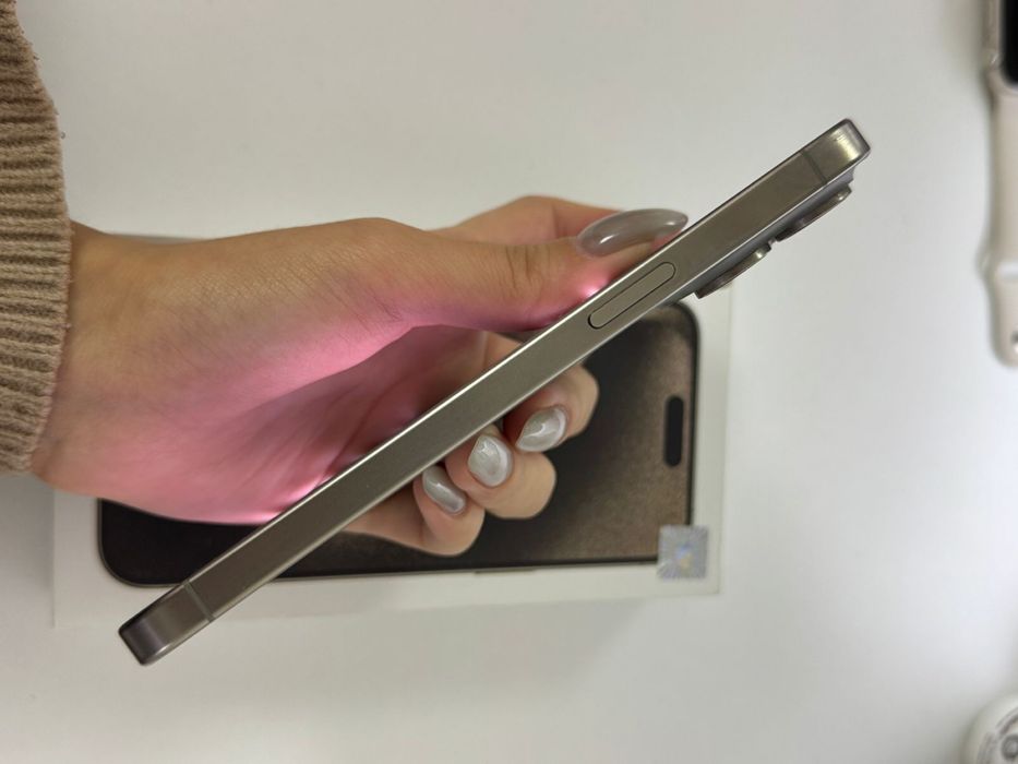 Iphone 15pro maks 256