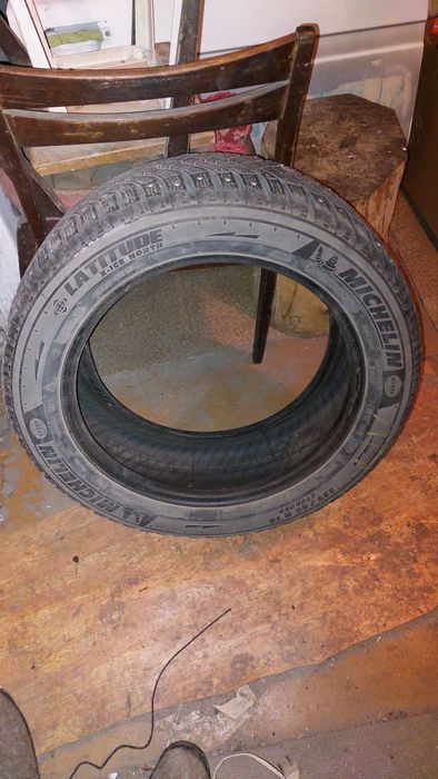 Зимняя шина 225/55 r18 Мишлен 1 шт.