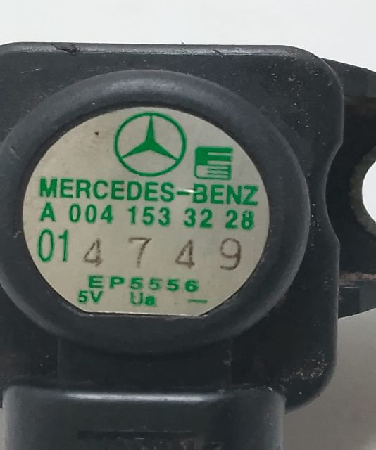 Senzor Presiune  A0041533228 Mercedes-Benz C-Class W204/S204 seria