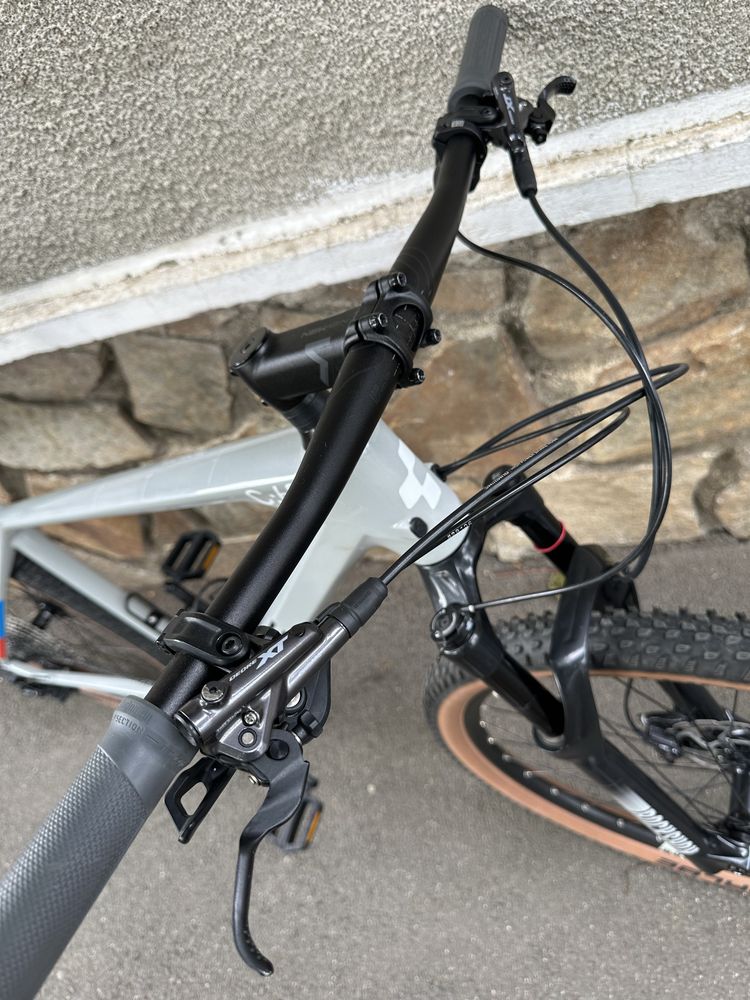 Mtb cube reaction pro, carbon/29’