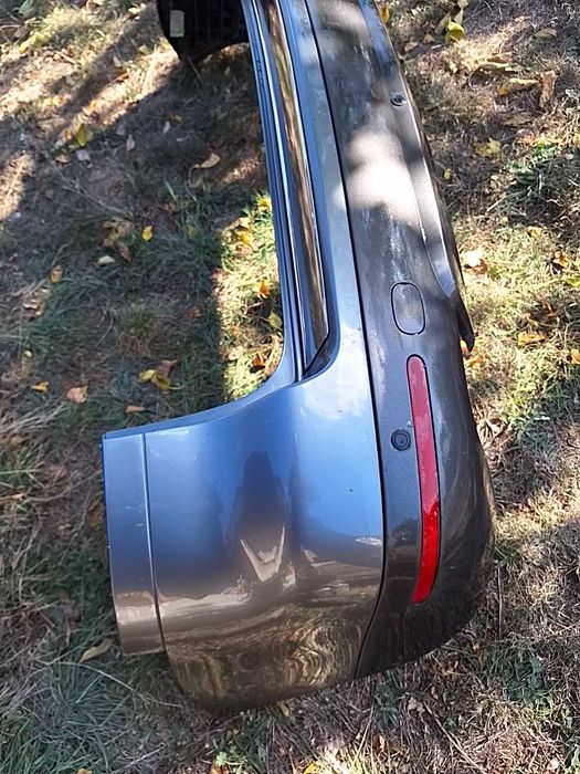 Задна броня за VW Touareg 5.0tdi V10 7L перфектна  към боя и здравина