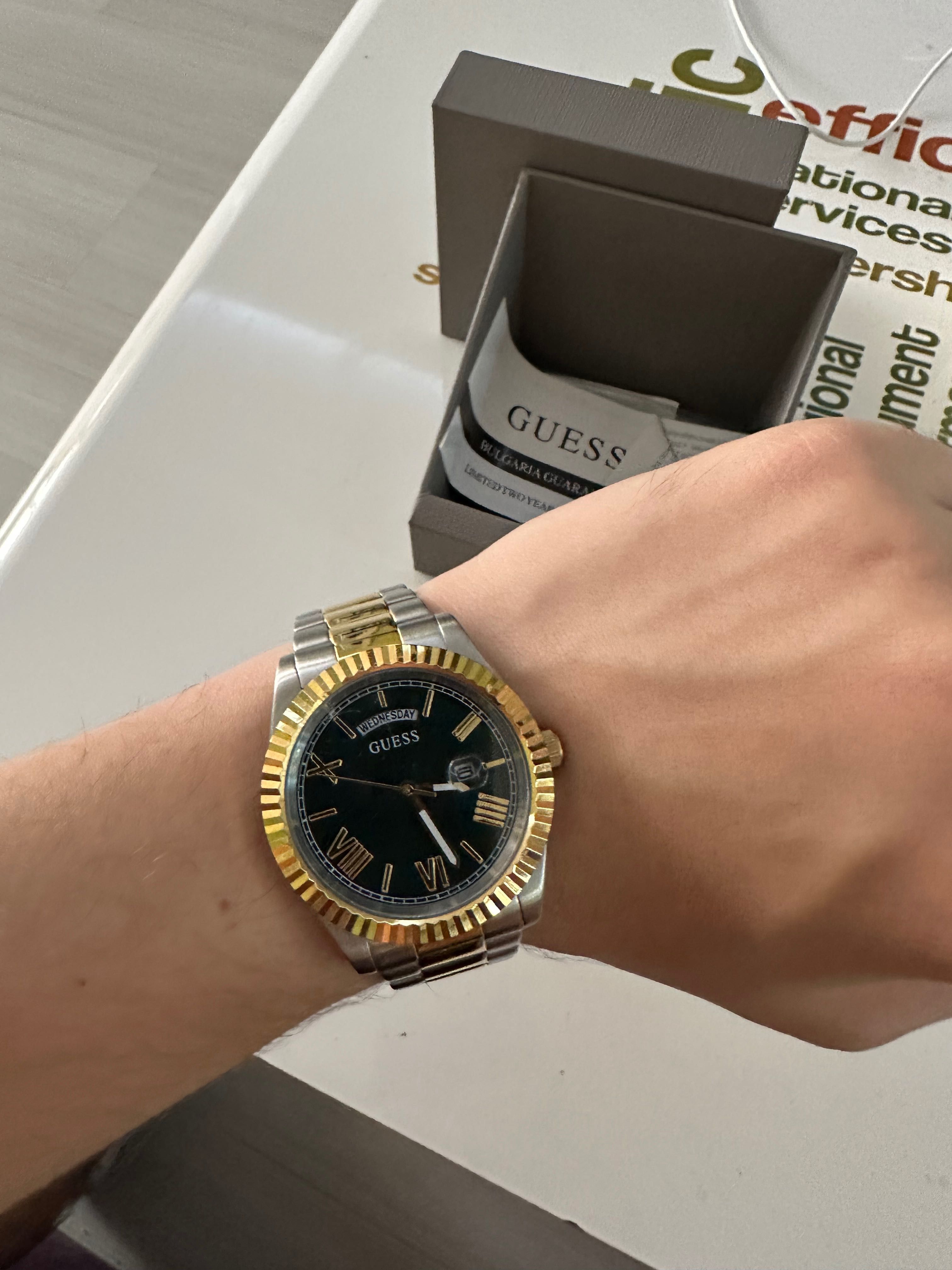 Мъжки часовник Guess