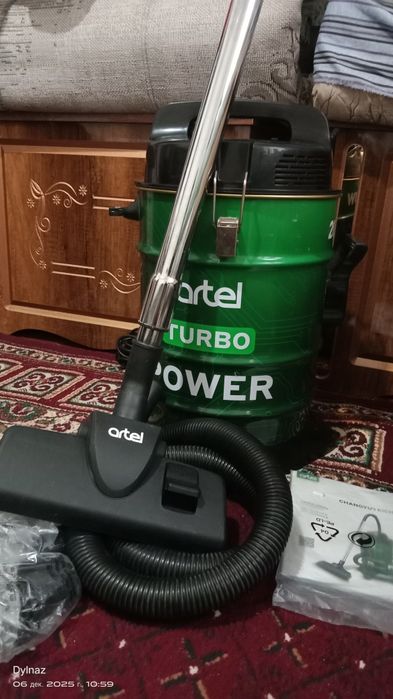 Пылесос Артел 21 литр 2000 ватт