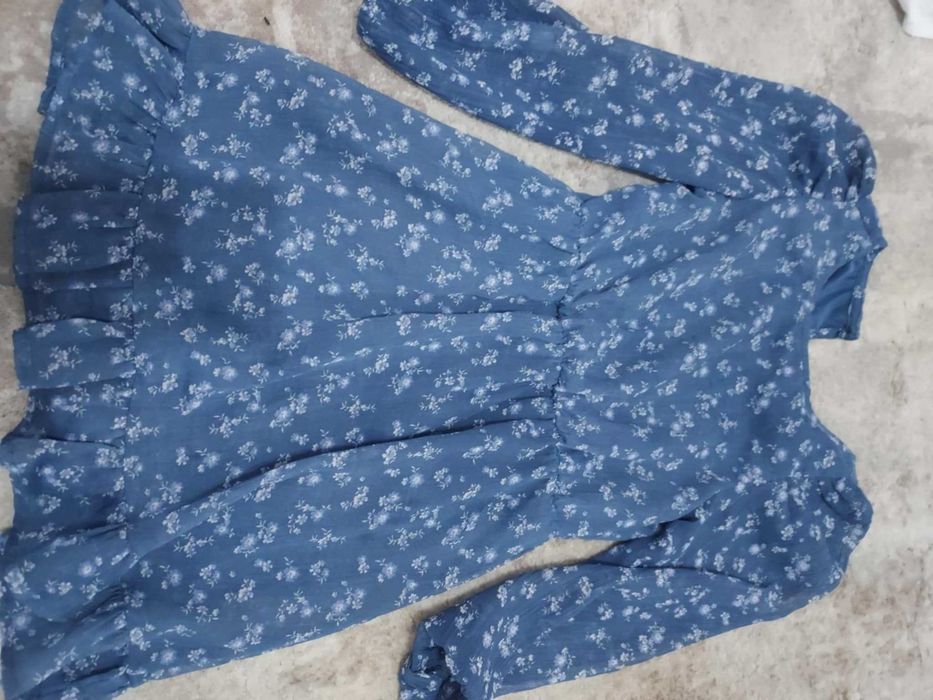 Rochițe fetițe  și lot păpuși