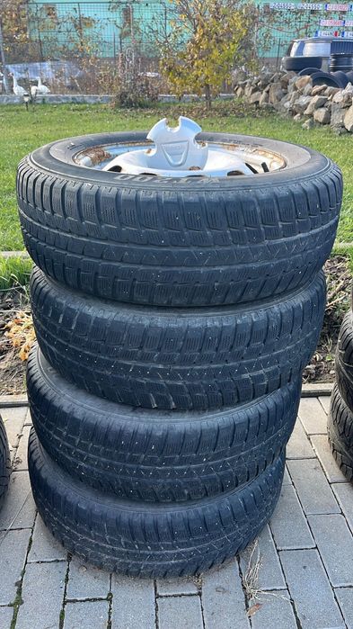 Jante Tabla Dacia Duster Anvelope de iarna 215 65 16