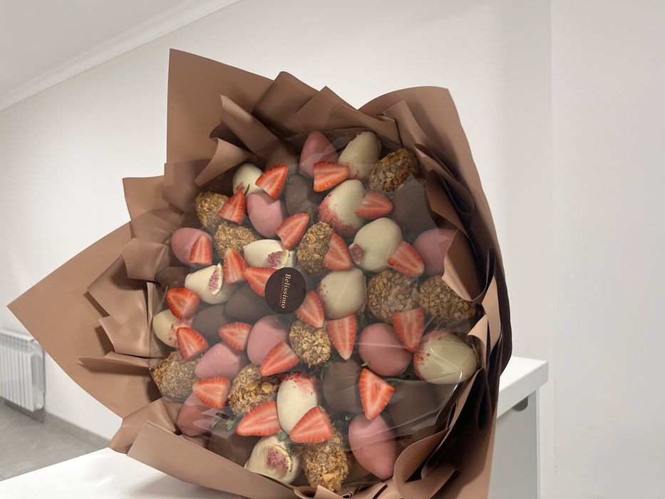 Клубника в шеколаде  букет