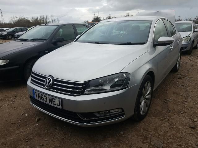 Dezmembrez Vw Passat B7 2013