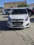 Chevrolet spark.