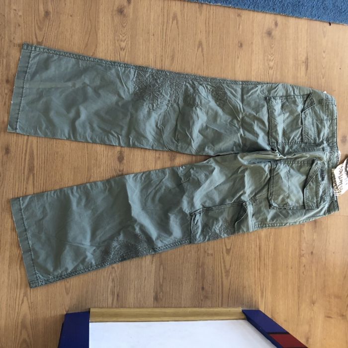 Pantaloni dama
