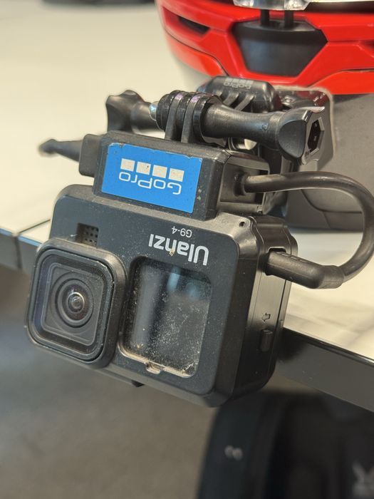 Kit motovlog - cameră actiune GoPro 11 + adaptor microfon