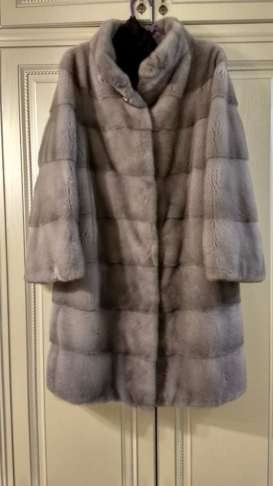 Шуба норковая серая 48 размер