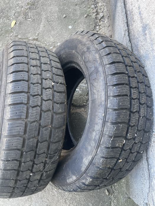 Гуми за бус нови 225/70/15C