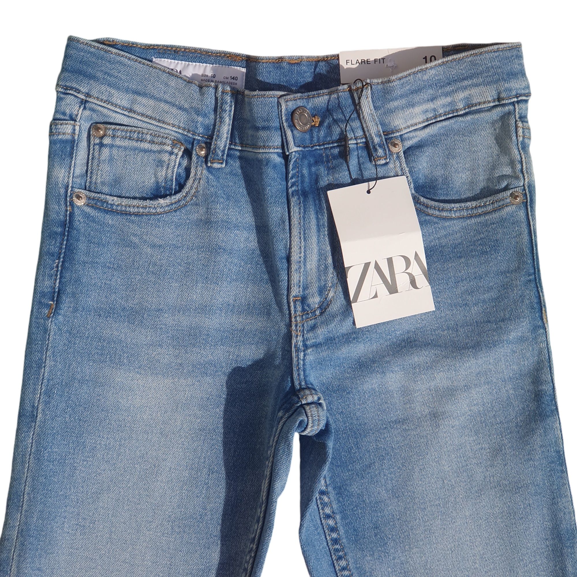 Blugi noi 10 ani Zara, 140, cu etichetă, fete, alb, cargo, evazati