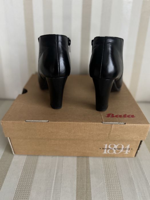 Botine Bata in stare foarte buna