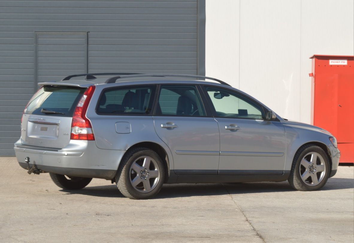 Volvo V50 2.0D Carte RAR