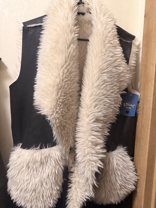 Нов дамски елек с две лица