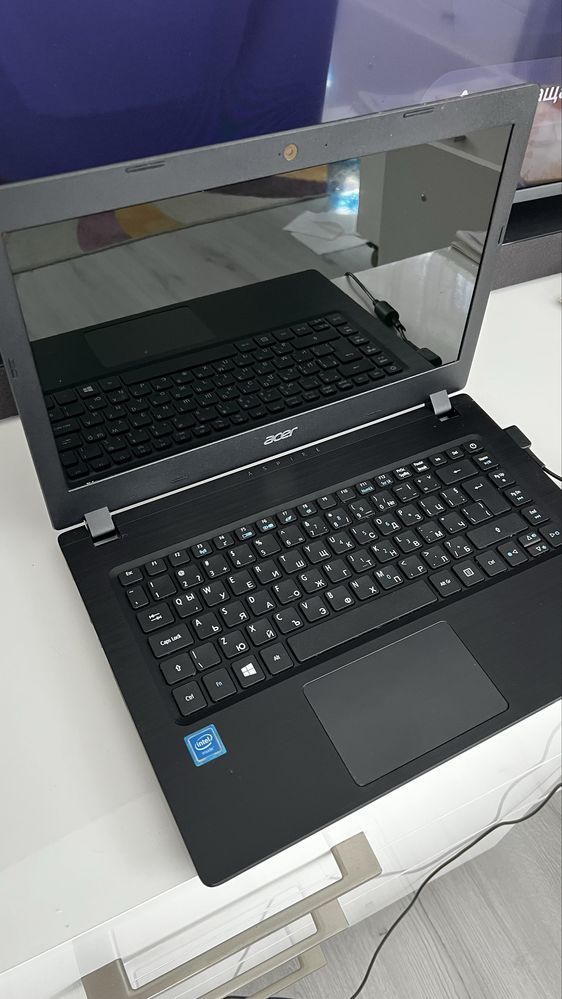 Лаптоп Acer 14 инча за училище