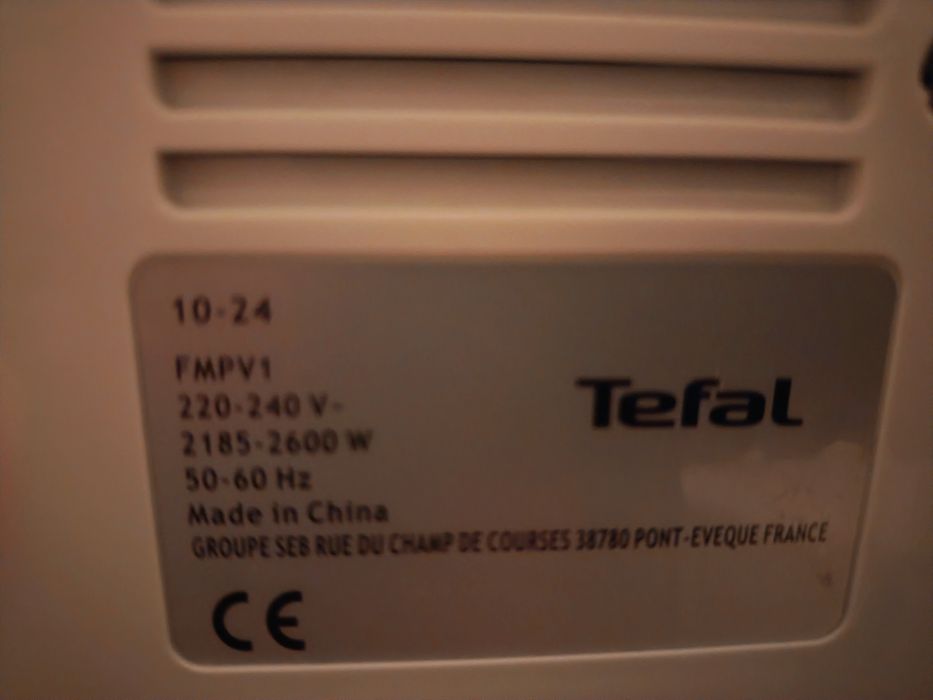 Безкабелна ютия TEFAL FREEMOVE AIR FV6520E0