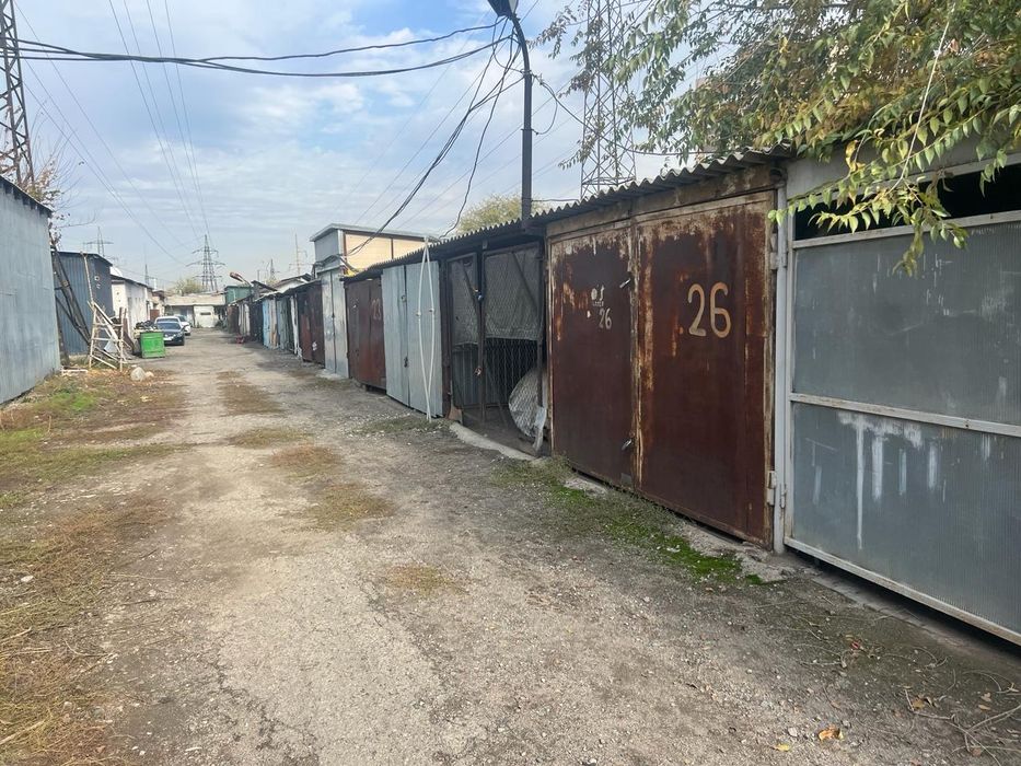 Гараж сдам под СКЛАД ПО ул. Төле би угол Матезалка