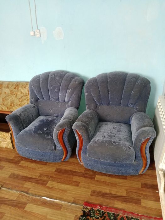 кресла 2шт после химчистки, красный яр Достык 61