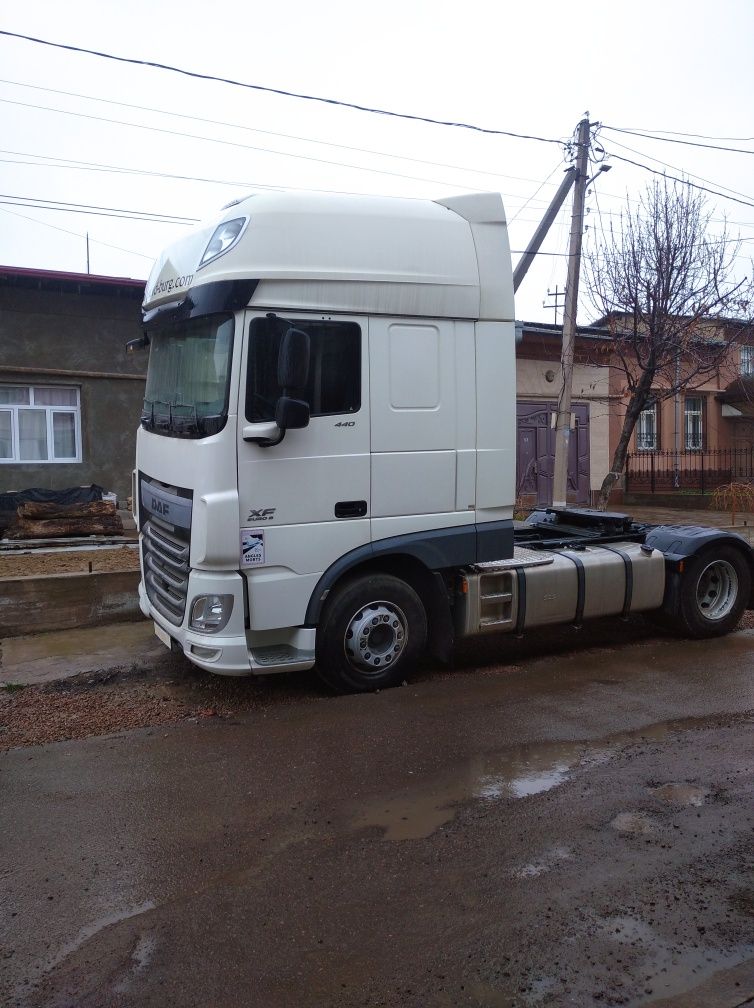 DAF Sotiladi XF440