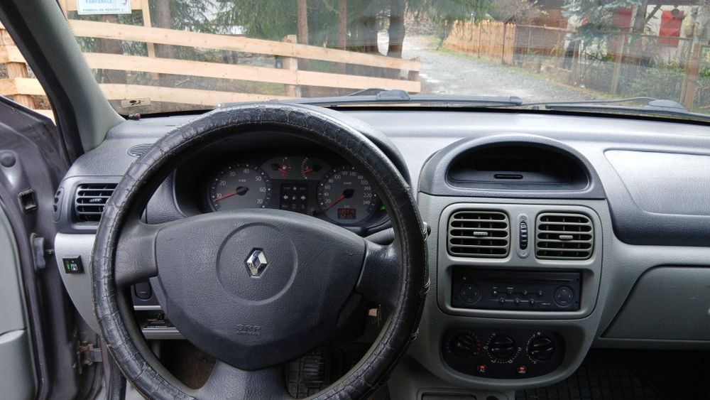 2005 Renault Clio 1.4 Benzina GPL cu Aer Conditionat geamuri electrice