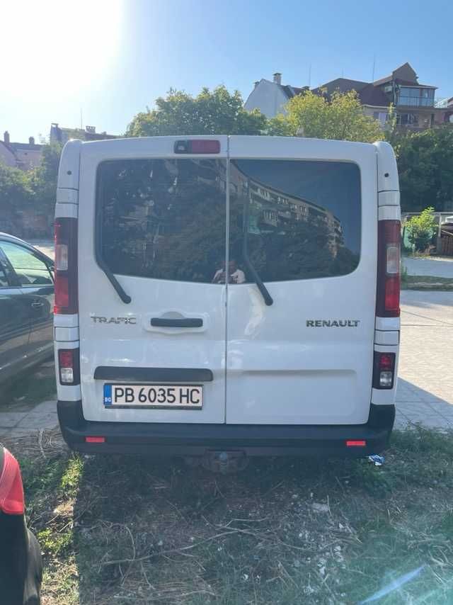 Рено трафик , Пътнически