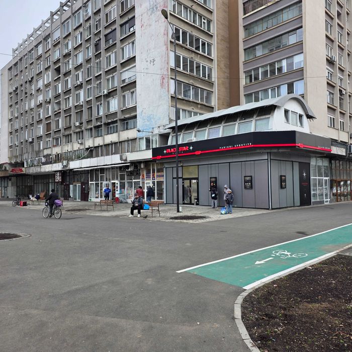spatiu comercial 65 mp vis a vis de gara