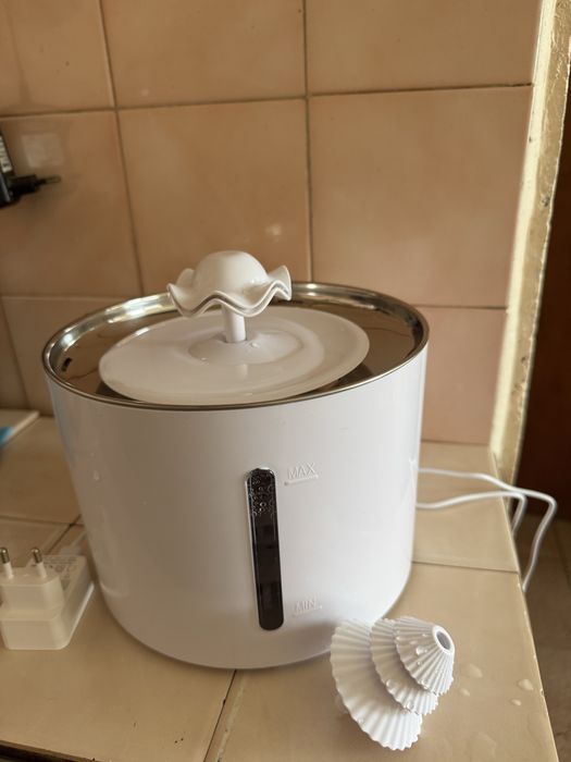 Фонтан за котки и малки кучета 3л