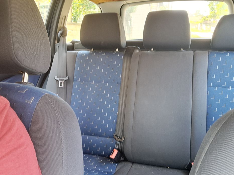 Шкода октавиа  1.9 тди  2003г