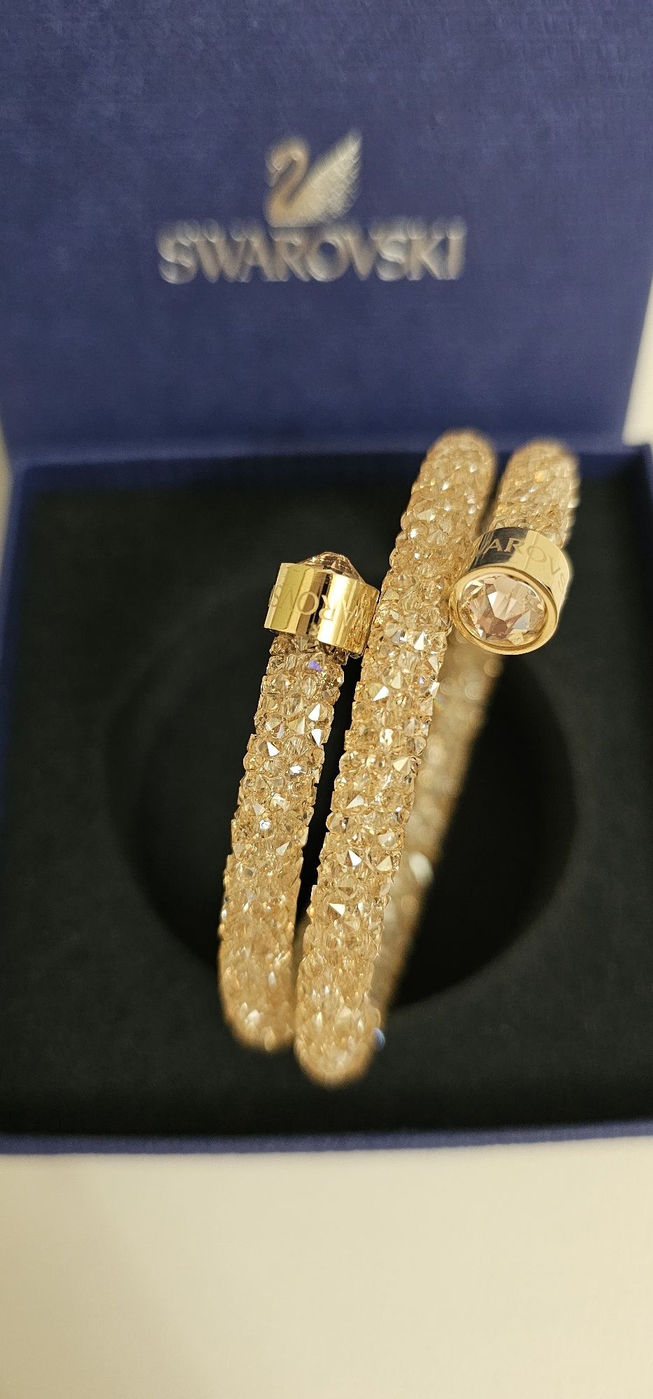Гривна и чокър Swarovski