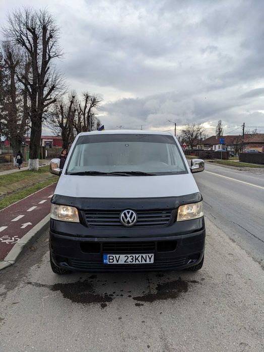 Se vinde VW t5 doka