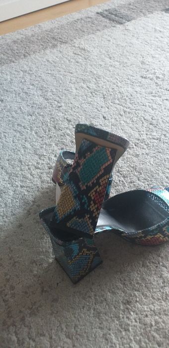 Papuci dama masura 42(noi)