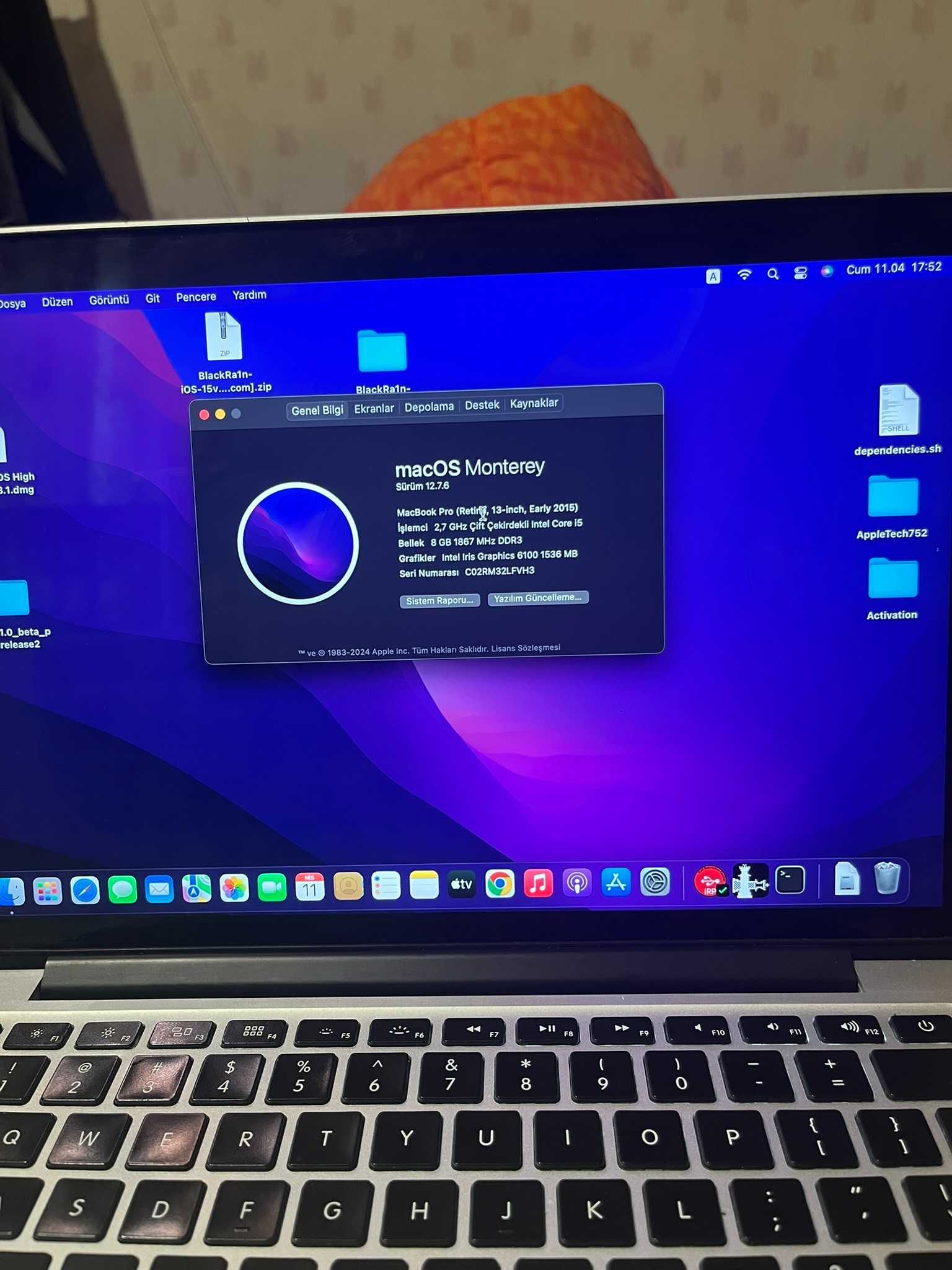 Продавам Macbook pro 2015 13