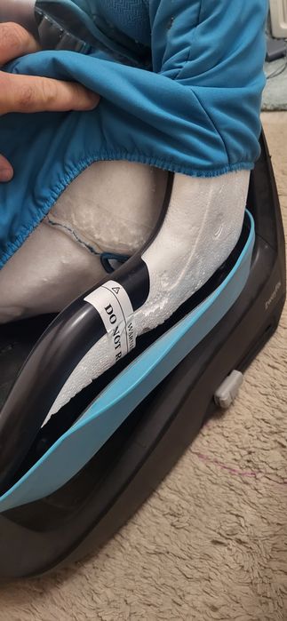 Scaun auto  maxi cosi de foarte bună calitate.