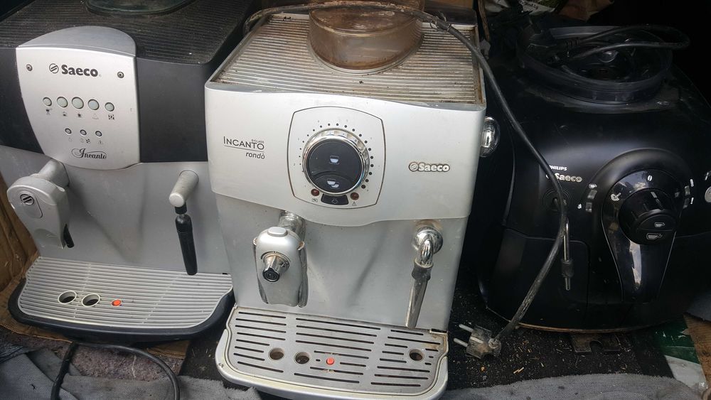 Продавам работещи кафе машини марка Саеко на  ЧАСТИ