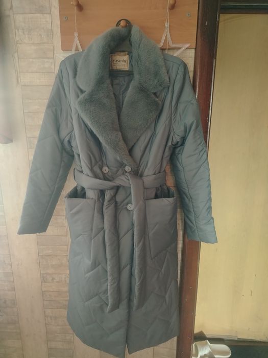 Новая не ношаная размер 52