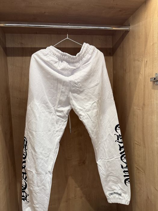 Chrome H женска горница и долница