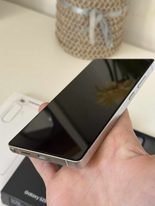 Samsung S25 Ultra Impecabil Extra Full Box