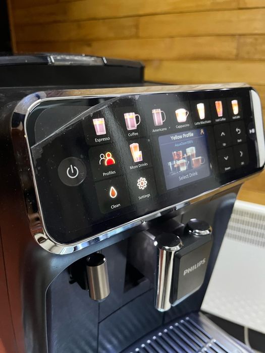 Aparat de cafea espressor expresor Philips EP 5500 Lattego ca nou
