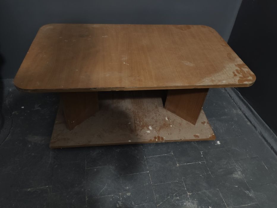 Продам журнальный столик