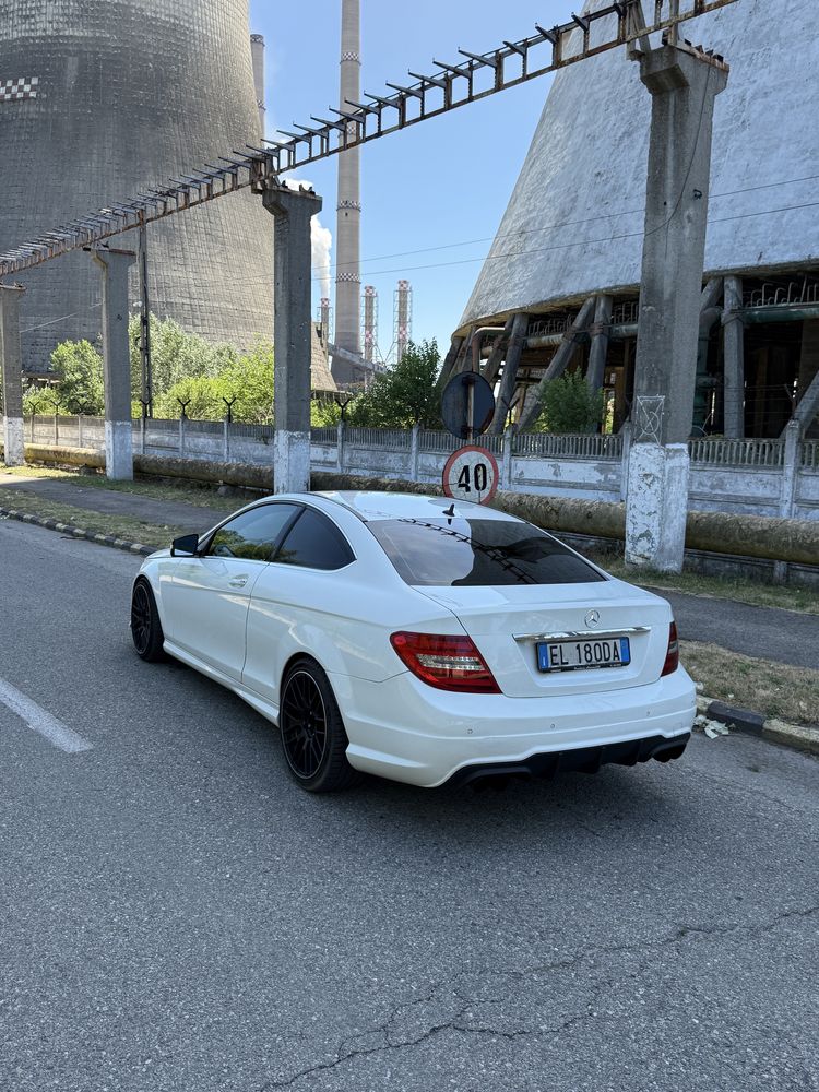 Mercedes Benz c250 CDI AMG
