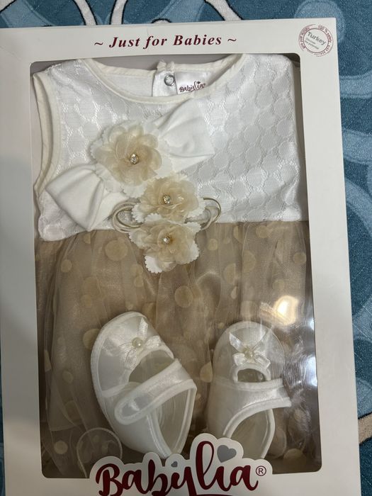 Нарядное платье доя новороженных