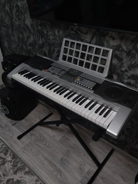 синтезатор arg с подставкой