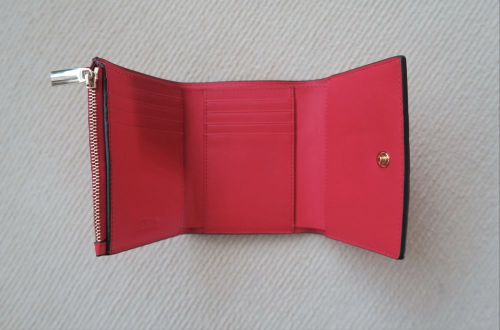 Кожаный кошелек от FURLA