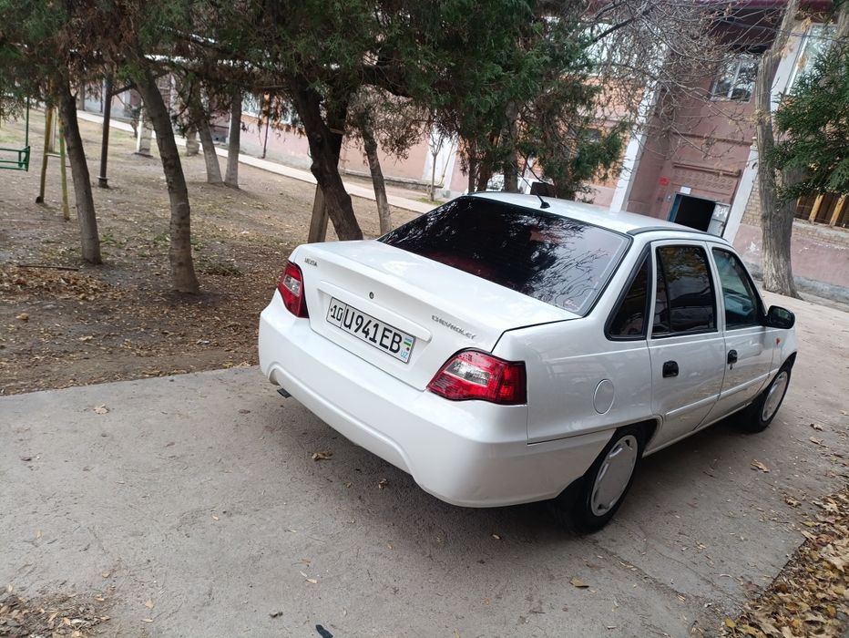 нексия 2 легенда срочна сотилади факат аформленияга